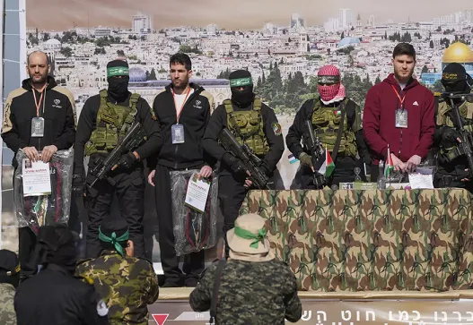 rehenes israelies con terroristas