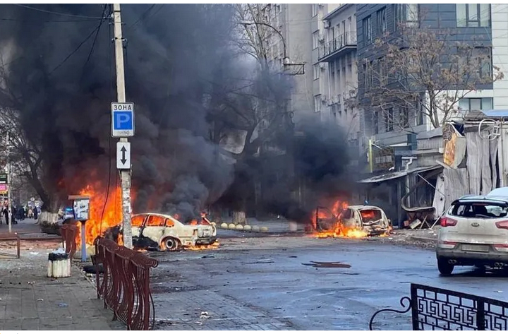 Ciudad de Kiev, atacada con drones rusos, 2025.